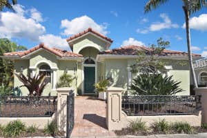 232 PENSACOLA ROAD, VENICE, FL 34285 - MLS#MFRN6143934