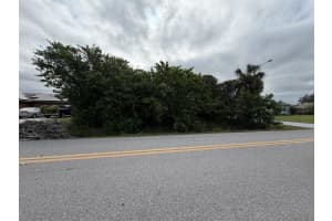 1352 ABALOM STREET, PORT CHARLOTTE, FL 33980 - MLS#MFRN6143960