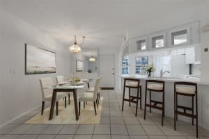 528 VENICE AVENUE, VENICE, FL 34285 - MLS#MFRN6143972