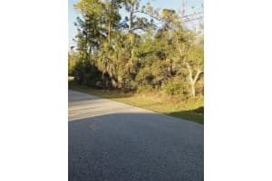 Lot 1 TROPICAIRE BOULEVARD, NORTH PORT, FL 34291 - MLS#MFRN6143998