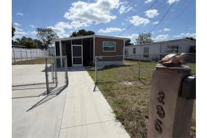 206 RAVENNA STREET, NOKOMIS, FL 34275 - MLS#MFRN6144014