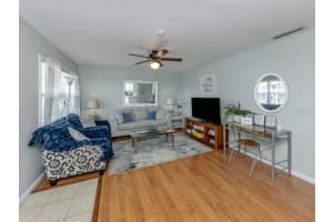 400 BASE AVENUE, VENICE, FL 34285 - MLS#MFRN6144039