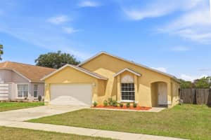 8865 LAMBERT LANE, ORLANDO, FL 32825 - MLS#MFRN6144073