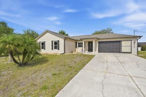 6176 Catalan St, ENGLEWOOD