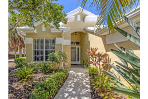 535 FALLBROOK DRIVE, VENICE, FL 34292 - MLS#MFRN6144127