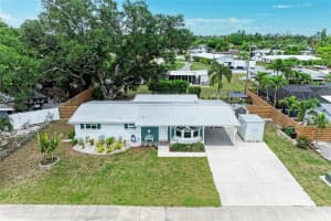 2317 S Tuttle Ave, SARASOTA