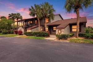 931 Capri Isles Blvd #32, VENICE