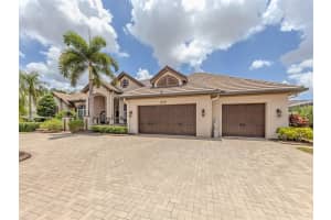 302 STONE BRIAR CREEK DRIVE, VENICE, FL 34292 - MLS#MFRN6144433