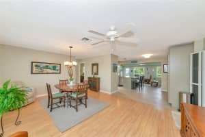 422 CIRCLEWOOD DRIVE, VENICE, FL 34293 - MLS#MFRN6144442
