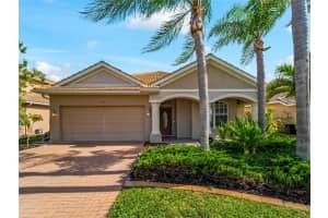 11631 DANCING RIVER DR, VENICE, FL 34292 - MLS#MFRN6144477