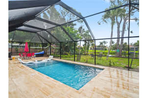 2320 LAKE SHORE DRIVE, NOKOMIS, FL 34275 - MLS#MFRN6144512
