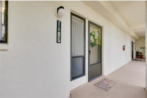 1186 BIRD BAY WAY, VENICE, FL 34285 - MLS#MFRN6144553