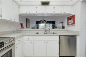 1186 BIRD BAY WAY, VENICE, FL 34285 - MLS#MFRN6144553