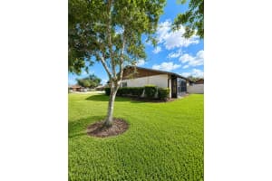 1705 CURRY TRAIL, NOKOMIS, FL 34275 - MLS#MFRN6144740
