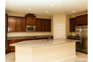 611 Gordonia Ct, DeLand, FL 32724, Sold 09/30/15