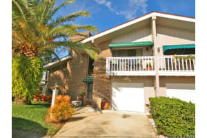 113 Lagoon Ct, New Smyrna Beach, FL 32169, Sold 02/13/15