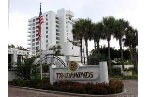 5275 S Atlantic Ave, New Smyrna Beach, FL 32169, Sold 11/30/15