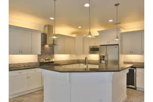 121 Marina Bay Dr, New Smyrna Beach, FL 32169, Sold 05/03/16