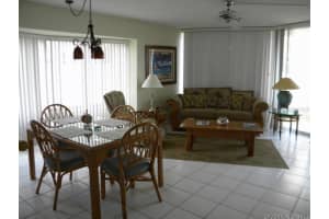 601 N Atlantic Ave, New Smyrna Beach, FL 32169, Sold 11/02/15
