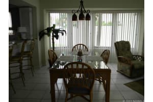601 N Atlantic Ave, New Smyrna Beach, FL 32169, Sold 11/02/15