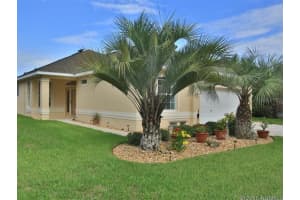 328 Admiralty Ct, Edgewater, FL 32141, Sold 10/26/15