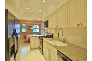 140 Marina Bay Dr, New Smyrna Beach, FL 32169, Sold 02/08/16