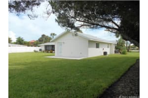 405 Desoto Dr, New Smyrna Beach, FL 32169, Sold 07/29/16