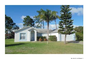 19 Silver Cir, Edgewater, FL 32141, Sold 03/15/16