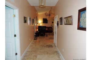 319 Leaning Oak Dr, Edgewater, FL 32141, Sold 09/13/16