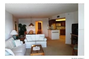 5207 S Atlantic Ave, New Smyrna Beach, FL 32169, Sold 09/19/16