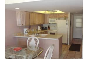 4831 Saxon Dr, New Smyrna Beach, FL 32169, Sold 05/18/16