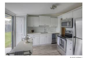 87 Heather Point Ct, New Smyrna Beach, FL 32169, Sold 08/16/16