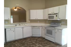 10 Spinnaker Cir, South Daytona, FL 32119, Sold 12/22/16