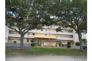 315 Causeway N, New Smyrna Beach, FL 32169, Sold 10/24/16