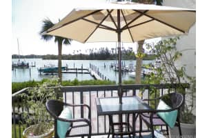 142 Marina Bay Dr, New Smyrna Beach, FL 32169, Sold 12/28/16