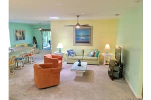 538 Safe Harbor Dr, Edgewater, FL 32141, Sold 08/21/17