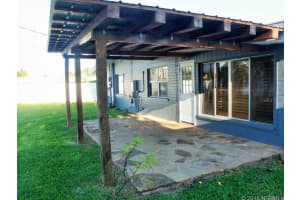 441 Granada St, New Smyrna Beach, FL 32169, Sold 06/13/17