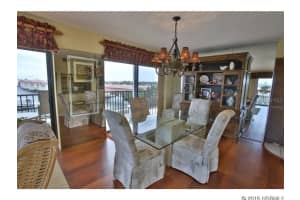 503 Causeway N, New Smyrna Beach, FL 32169, Sold 01/16/18