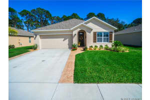 307 Admiralty Ct, Edgewater, FL 32141, Sold 04/14/17