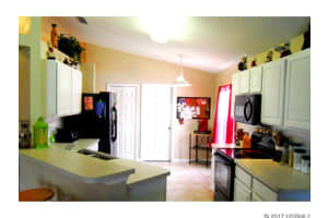 209 2 Oaks Dr, Edgewater, FL 32141, Sold 12/21/17