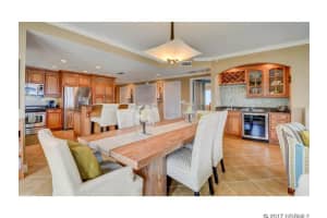 701 N Atlantic Ave, New Smyrna Beach, FL 32169, Sold 06/29/17