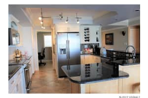 562 Marina Point Dr, Daytona Beach, FL 32114, Sold 12/01/17