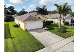 226 Tree Branch Ln, Edgewater, FL 32141, Sold 12/20/18