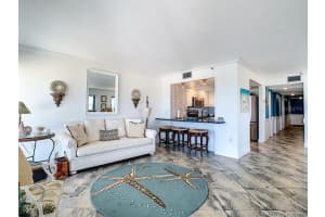 5207 S Atlantic Ave, New Smyrna Beach, FL 32169, Sold 05/17/19