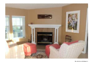 357 Marsh Lndg Dr, Oak Hill, FL 32759, Sold 07/11/19