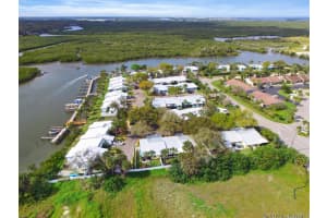 47 Jacaranda Cay Ct, New Smyrna Beach, FL 32169, Sold 04/19/19