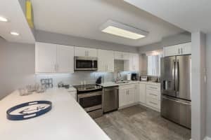601 N Atlantic Ave, New Smyrna Beach, FL 32169, Sold 07/17/19