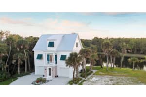 603 Riverside Landing Dr, Oak Hill, FL 32759, Sold 09/24/19