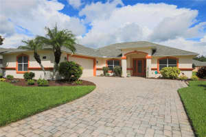 4276 Mayfair Ln, Port Orange, FL 32129, Sold 11/14/19