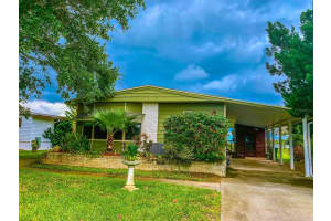 285 Golden Bay Blvd, Oak Hill, FL 32759, Sold 10/16/20